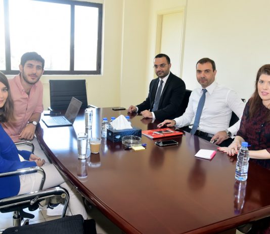 أفيوني وداود بحثا في سبل التعاون مع غوغل