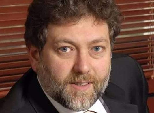 افرام: لموازنة تأسيسية في اتجاه اقتصاد منتج ولحماية السلع اللبنانية