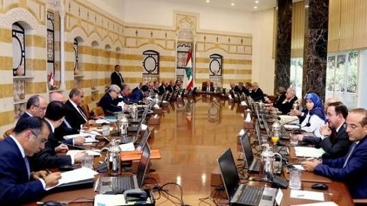 جديد ملف التوظيفات… الادعاء على 3 وزراء من الحكومة السابقة