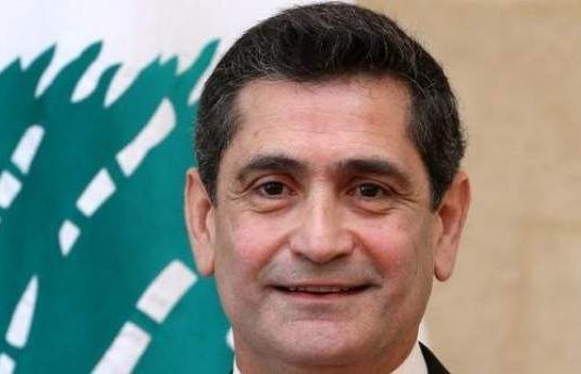 قيومجيان: بقاء النازحين بلبنان خطر جدا لأن البنى التحتية أصبحت مستهلكة