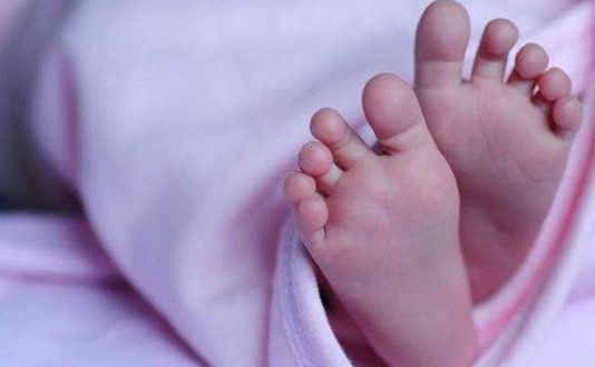 أسكتت طفلها الى الأبد ورمته في كيس نفايات!