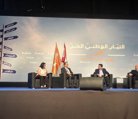 وزير الإقتصاد في مؤتمر التيار للبلديات: بالأرقام… هذا هو تأثير النازحين الذي يهدد اللبنانيين