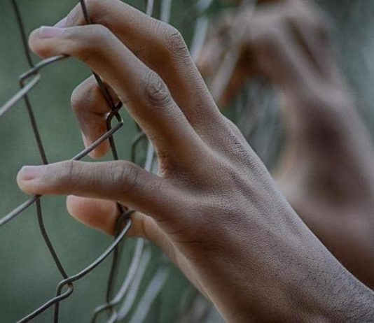 سجن بريطاني يمنح نزلاءه إجازات “خيالية”