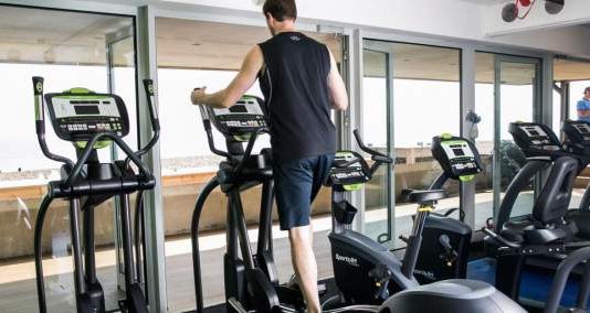 ماذا فعلت سلطات كاليفورنيا لتوليد الكهرباء؟