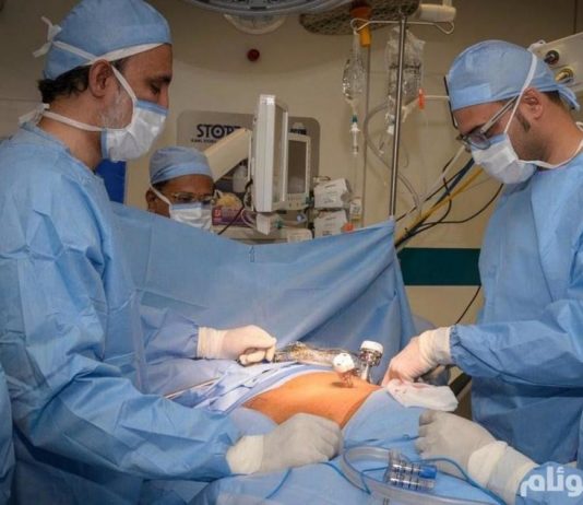 للمرّة الاولى في لبنان… عملية استئصال ورم خبيث من العمود الفقري العنقي العلوي!