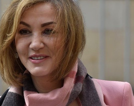 بالصورة- ديما جمالي تضرب من جديد: ضاعت بين جوزيف ونهاد طربيه!