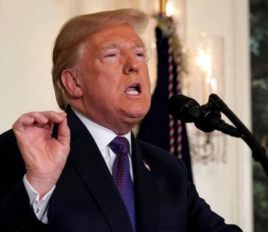 ترامب يعلن عن رسوم جمركية إضافية على بضائع صينية