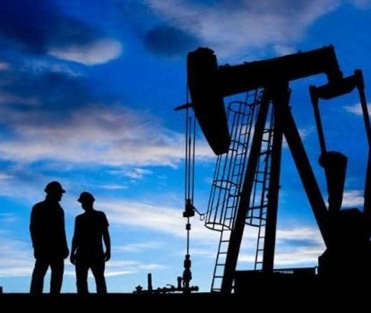 بعد تراجع لـ5 جلسات.. النفط يرتفع