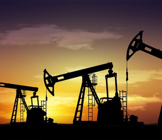 “برنت” ينخفض قبيل إعلان بيانات المخزونات الأميركية