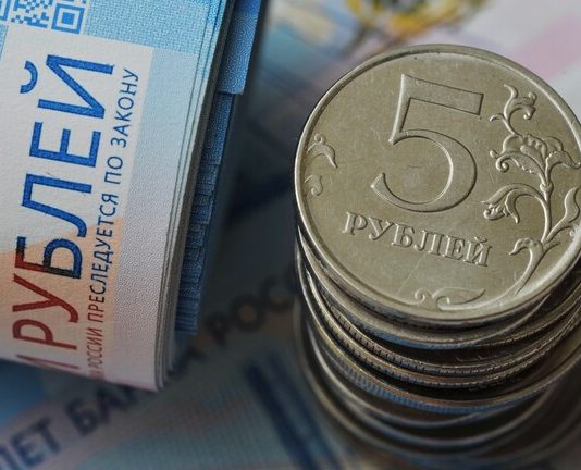 دول العالم تسدد مستوى قياسيا من ديونها لروسيا