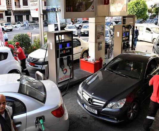 محطّات نفد مخزونها وأقفلت أبوابها: أين اختفى البنزين والمازوت؟