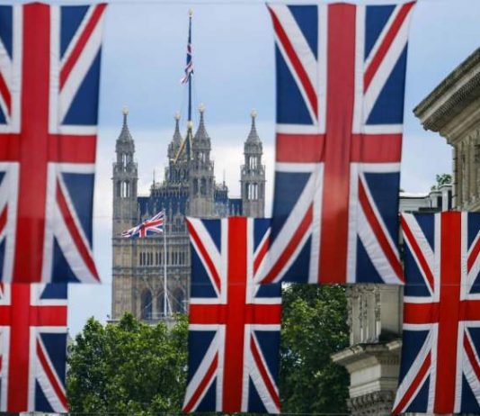 إيرادات السياحة في بريطانيا تتراجع 70%.. الأسوأ منذ ربع قرن