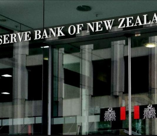 انكماش تاريخي لاقتصاد نيوزيلندا بنسبة 12.2 %