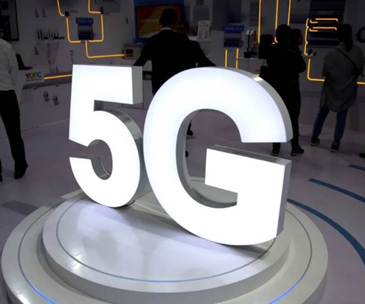 فرنسا تجيز تقديم عطاءات حول الجيل الخامس من الاتصالات