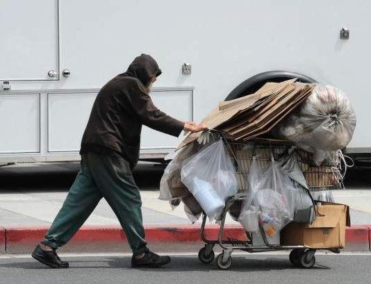 مسح.. 10% من الأميركيين يعانون للحصول على الغذاء