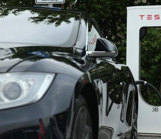 السيارات الكهربائية أكثر استفادة من وصول بايدن إلى البيت الأبيض