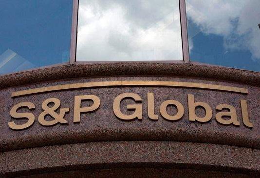 “إس آند بي” تسعى للإستحواذ على “آي إتش إس ماركيت” مقابل 44 مليار دولار