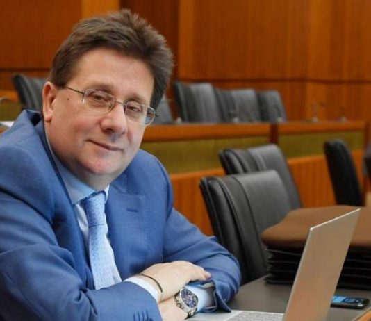 كنعان: لا مساعدات ولا ثقة دولية إذا لم نقر الإصلاحات وننفذها