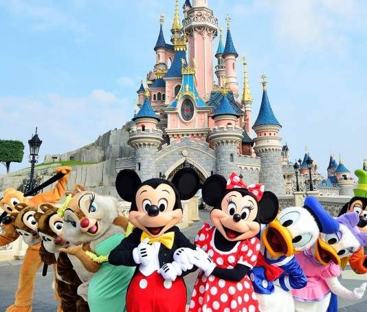 تأجيل إعادة فتح “ديزني لاند باريس” إلى نيسان بسبب “كورونا”