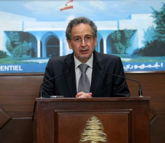 نعمه ذكر المستهلكين بتحميل التطبيق الخاص بتقديم الشكاوى لحماية المستهلك