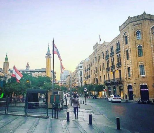 وزير الاقتصاد يعلن إعادة فتح القطاع التجاري بداية آذار