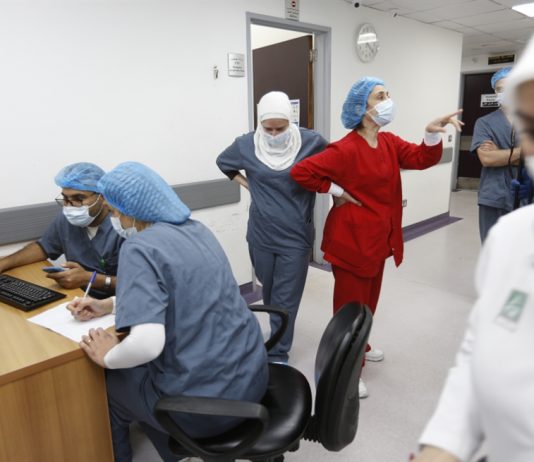 أزمة الكهرباء تهدّد بقطع النَفَس عن القطاع الصحي … والاستشفاء وفق دولار السوق السوداء