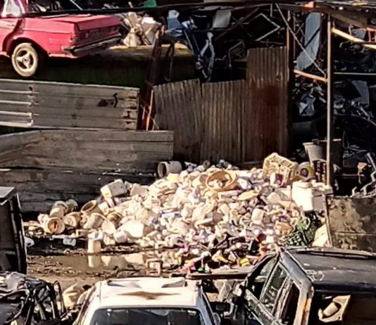 “بوَر الخردة” عشوائية وسرقة الحديد والنحاس منتشرة