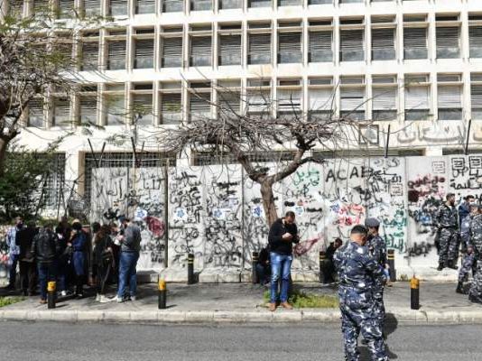 الكتلة النقدية بالسوق تتجاوز الـ40 ألف مليار ليرة وجروح التضخم لن تندمل قريباً