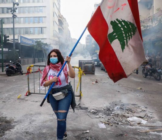 مخاوف من التداعيات الخطرة لقطع المصارف علاقاتها مع لبنان