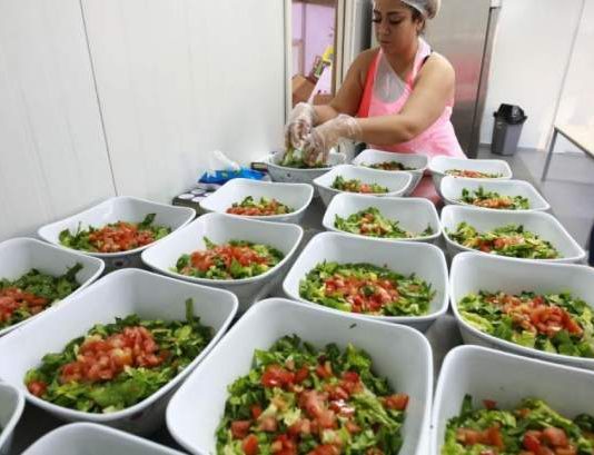 “مرصد الأزمة في الجامعة الأميركية”: كلفة إفطار أسرة من 5 أفراد يقفز 99 ألف ليرة في أسبوع