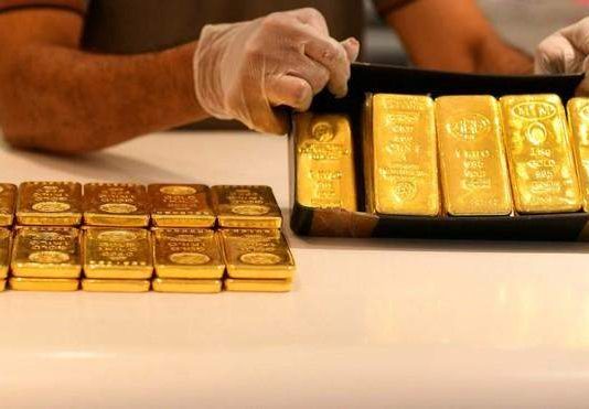 الذهب يتجه لتسجيل أكبر مكاسب شهرية في 10 أشهر
