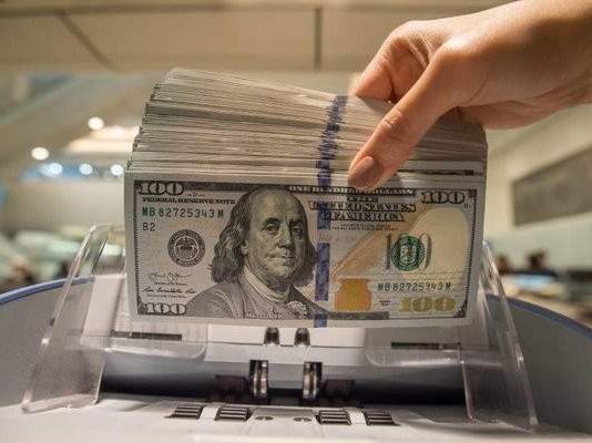 لعبة سعر صرف الدولار قد تحرق أصابع من يلعبها؟!