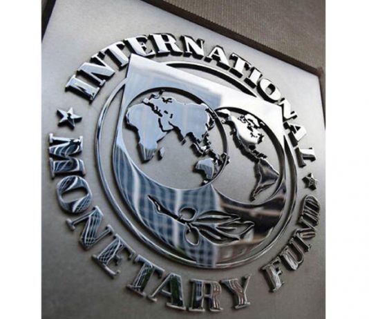 900 مليون دولار تهبط من السماء