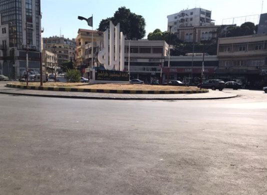 طرابلس خالية من السيارات والمارّة