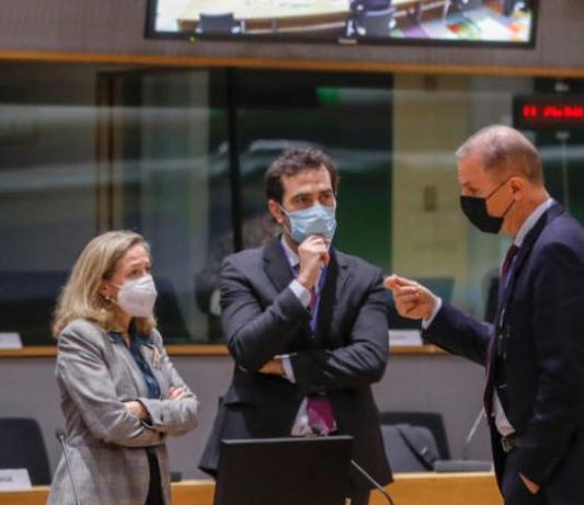 أوروبا تتوقع انحسار التضخم… وتطمح إلى خفض للدين لا يضر النمو