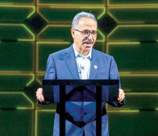 اتجاه بريطاني لانتهاز فرص «نيوم» الاستثمارية