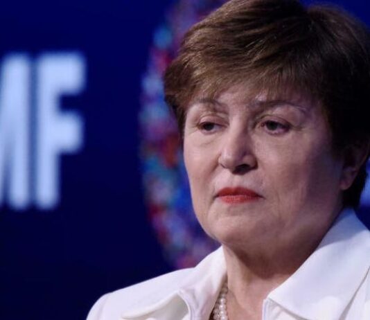 صندوق النقد يحذّر من «انهيار اقتصادي» في بعض الدول