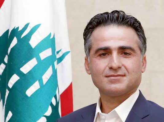 وزير الأشغال: 91 طائرة تقل مغتربين من دول العالم ستصل اليوم إلى مطار بيروت