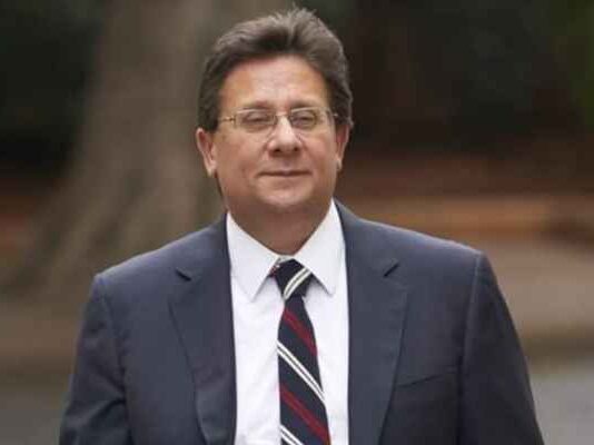 كنعان حمّل الحكومة والمركزي مسؤولية تعدد سعر الصرف