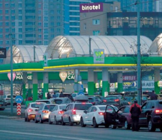 الغاز يشتعل… و«غازبروم» تطمئن الأسواق