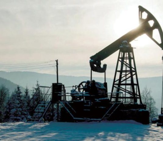 تحرك أوروبي «غير موحد» نحو حظر النفط الروسي