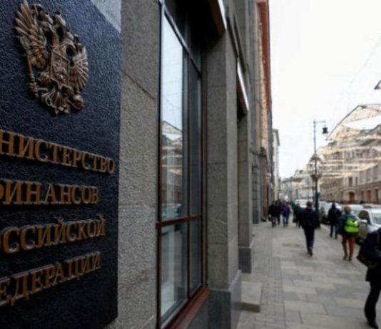 روسيا تدعو «بريكس» إلى «إجراءات منسقة» لمواجهة المخاطر