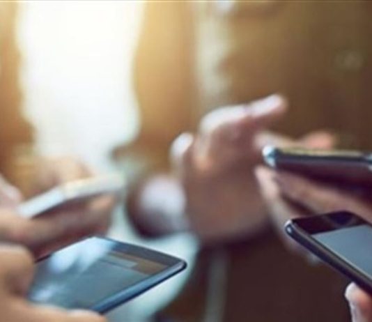 دعاوى إلغاء زيادة تعرفة الاتصالات: صفحة طويَت؟