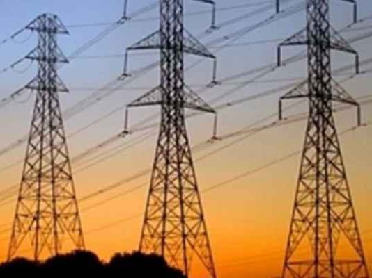 مساعٍ حكومية لتغذية كهربائية تصل إلى 10 ساعات يومياً