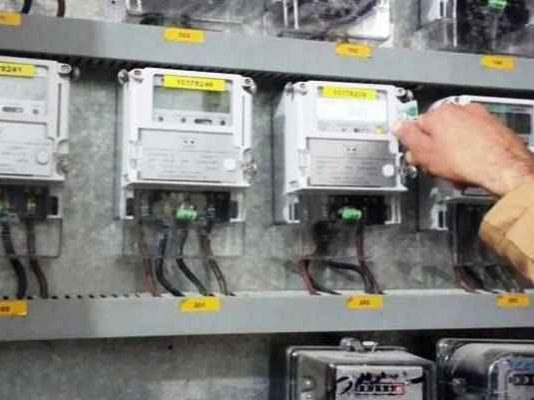 “حبل الكذب قصير”: لا كهرباء لـ8 ساعات يومياً وخطّة الكهرباء أصبحت بخطر