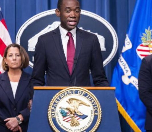 «مجموعة السبع» تتفق على مراجعة الحد الأقصى لأسعار النفط الروسي في مارس