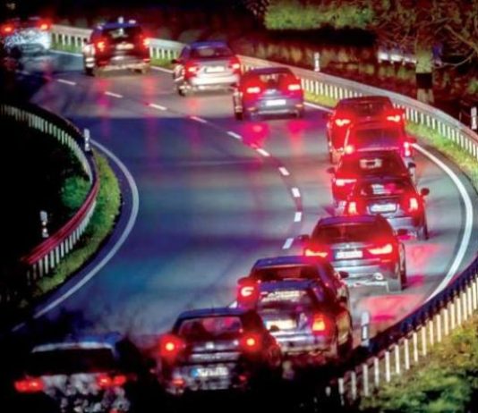 مبيعات السيارات في الاتحاد الأوروبي الأسوأ منذ 30 عاماً