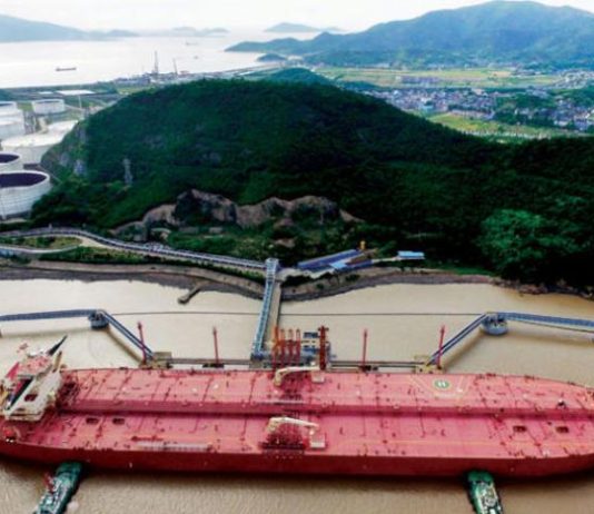 تقلبات نفطية حادة على مدار الساعة