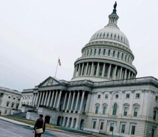 أميركا تصطدم بسقف الدين وسط شقاق حزبي