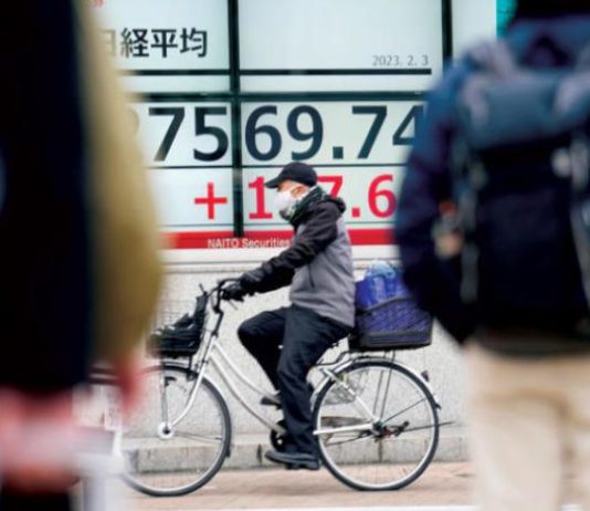 نتائج الأعمال تؤرجح الأسواق